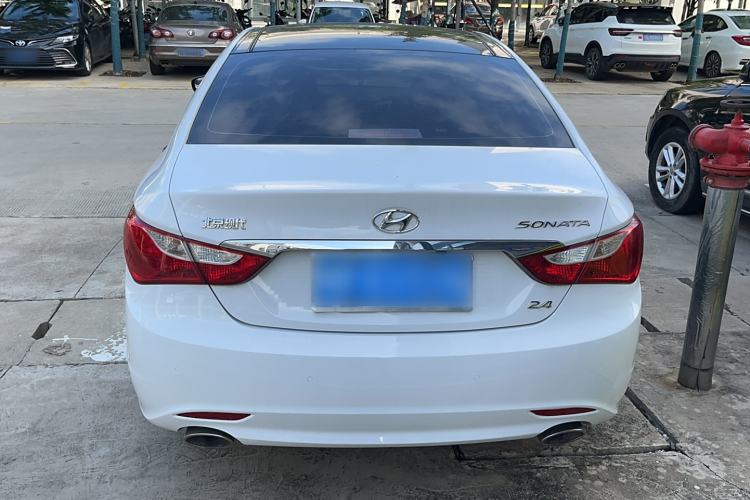 Used Hyundai Sonata 2014 2.4L Automatic Leading Edition China IV Standard

