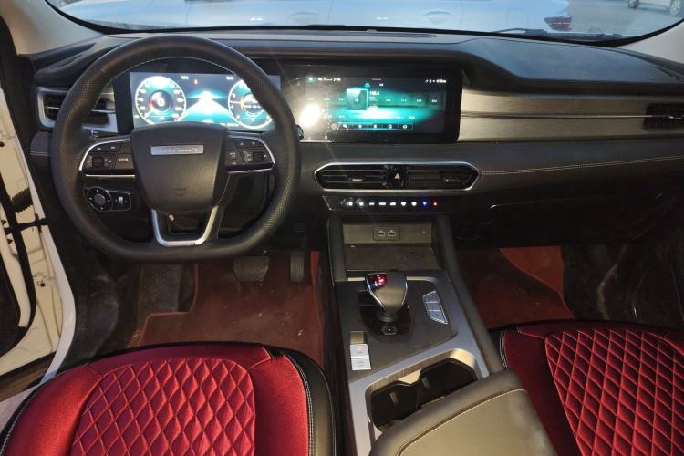 Used Jetour X90 PLUS 2023 1.6TD DCT Flat-Platform + 5 Seats
