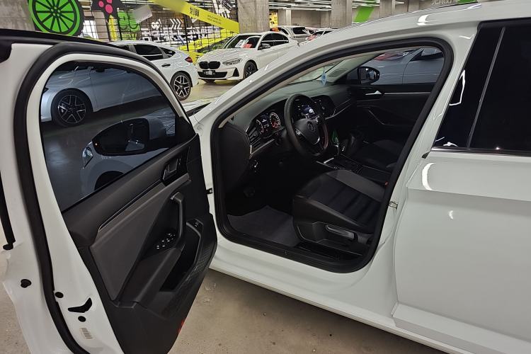 Used Volkswagen Sagitar 2020 280TSI DSG Comfort Version China VI Standard
