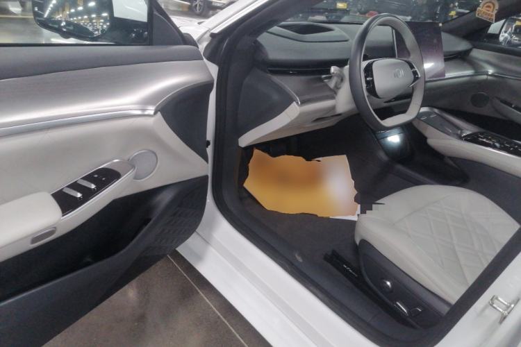 Used  A07 2023 Range-Extended 200 Max
