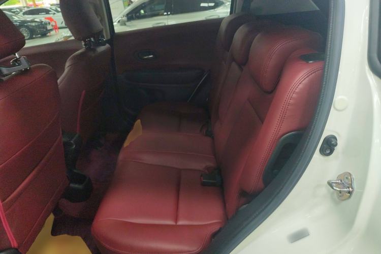 Used Honda Vezel 2020 1.5L CVT Pioneer Edition
