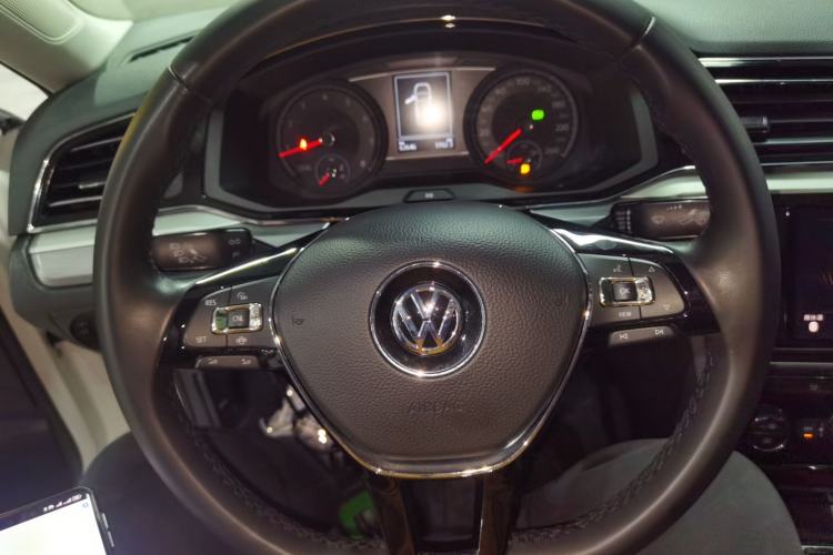 Used Volkswagen Lamando 2019 280TSI DSG Comfort Edition China VI standard
