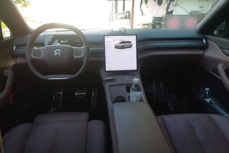 Used Nio ES8 2023 75 kWh
