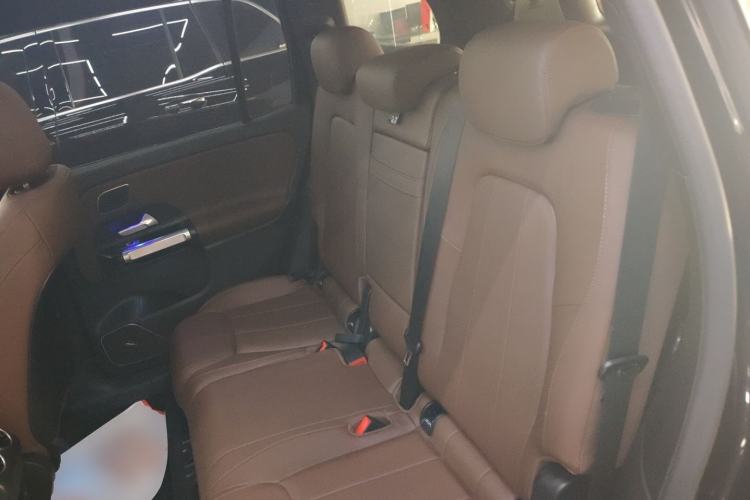 Used Mercedes-Benz GLB 2024 GLB 220 4MATIC
