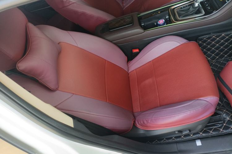 Used Changan Raeton CC 2018 1.5T Automatic Zunya Model China V Standard
