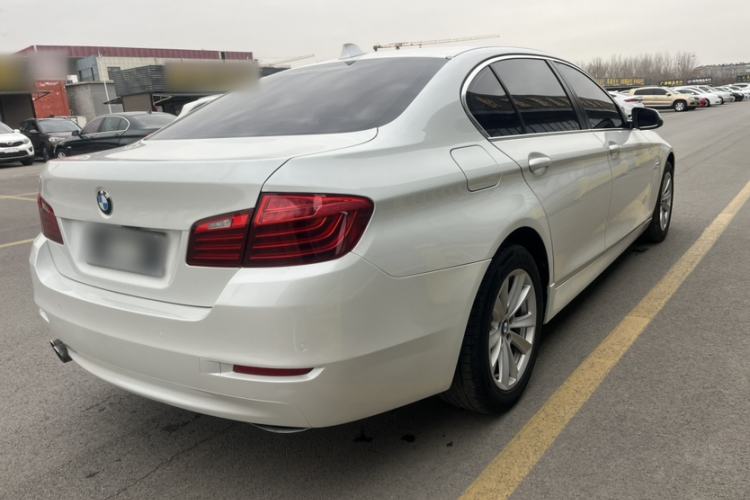 Used BMW 5 Series 2014 520Li Elegant Model
