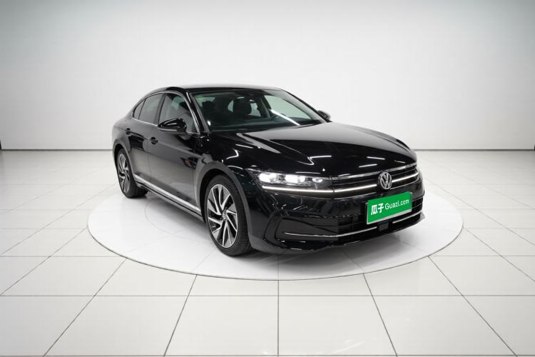 Used Volkswagen Magotan 2024 380TSI DSG Prestige Edition DaMai Package
