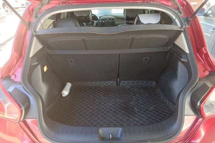 Used Nissan Tiida 2014 1.6L CVT Smart Model