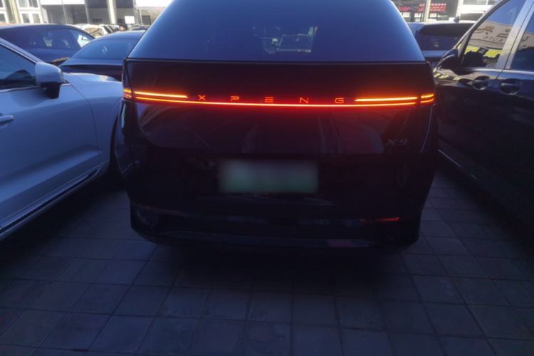 Used XPeng X9 2025 740 Ultra-Long Range Max