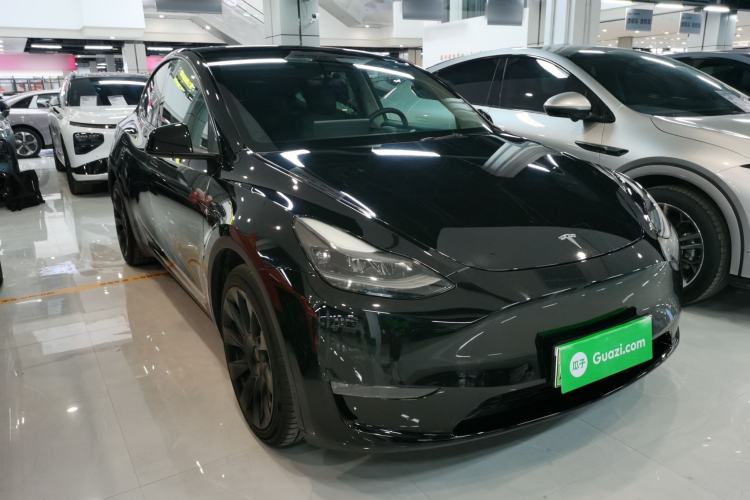 Used Tesla Model Y 2021 Standard Range Rear-Wheel Drive Version
