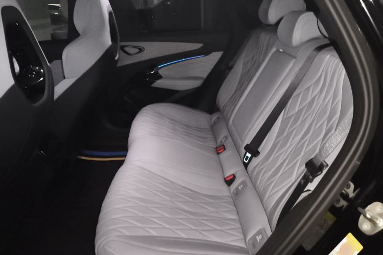 Used BYD Seal 2022 550 km Standard Range Rear-Wheel Drive Prestige Version
