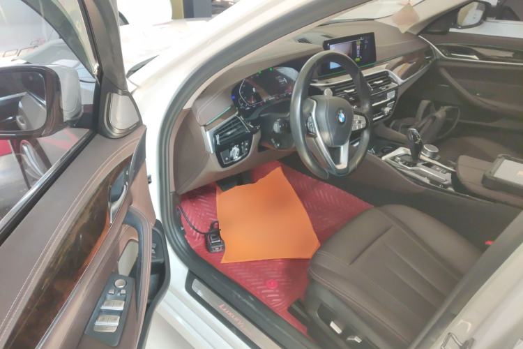 Used BMW 5 Series 2020 525Li Luxury Package