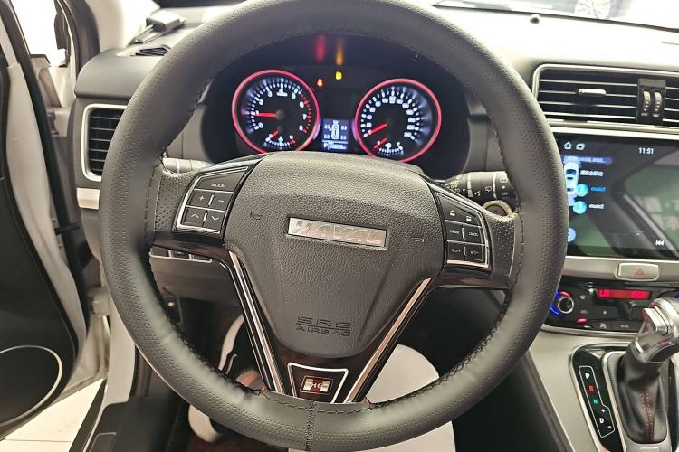Used Haval H6 2015 Sport Edition 1.5T Automatic Two-Wheel Drive Luxury Model
