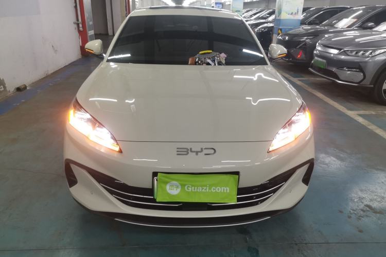 Used BYD Seal 06 New Energy 2025 DM-i Intelligent Drive 120KM Flagship Model
