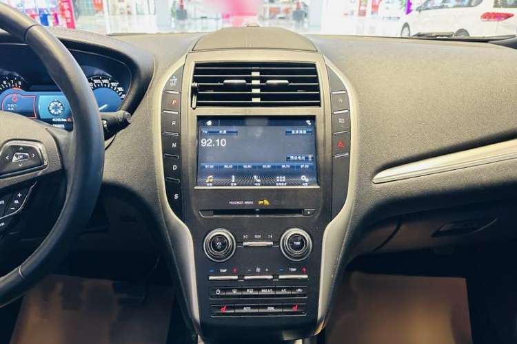 Used Lincoln MKC 2019 2.0T Two-Wheel Drive Luxury Edition China VI Standard
