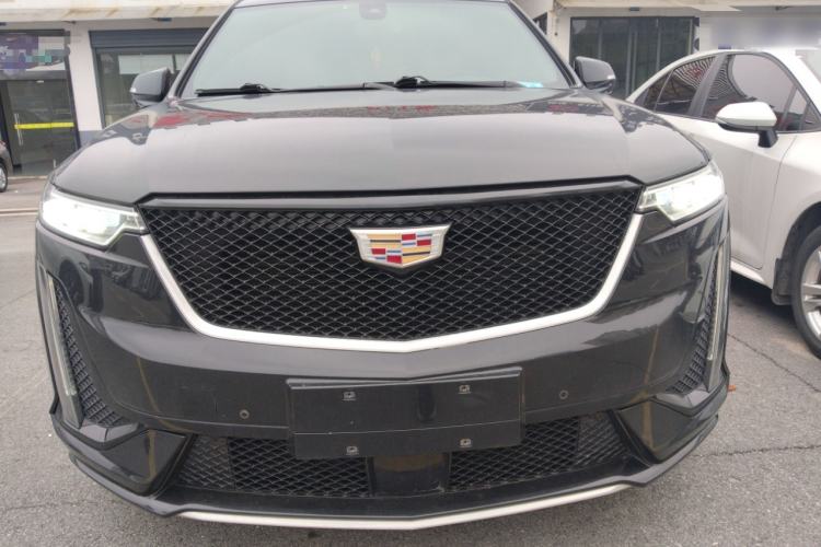 Used Cadillac XT6 2020 28T Six-Seater Luxury Sporty Enjoy-the-Comfort Safety Edition
