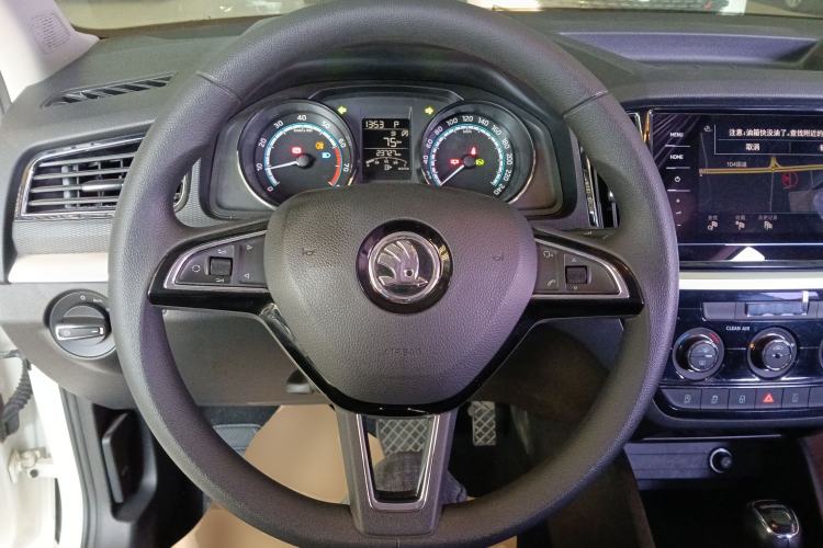 Used Skoda Kamiq 2020 1.5L Automatic Comfort Edition
