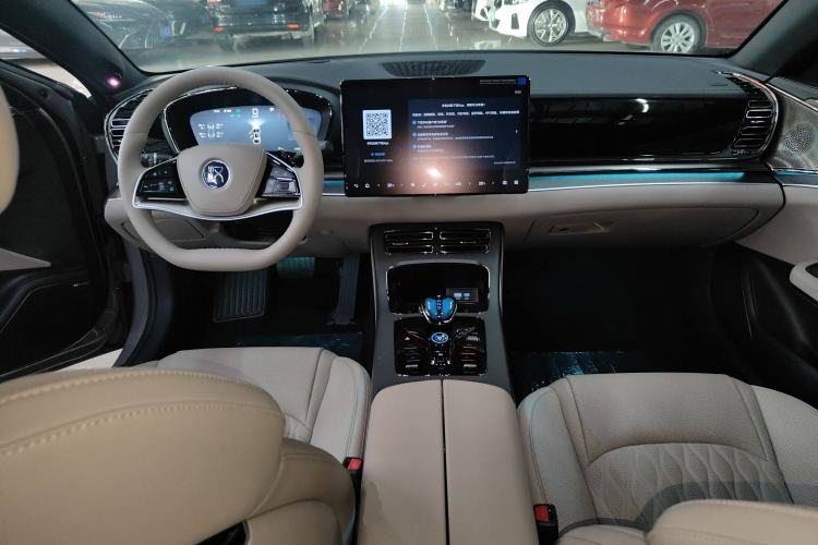 Used BYD Han 2025 EV Intelligent Driving Edition 701KM LiDAR Flagship Model
