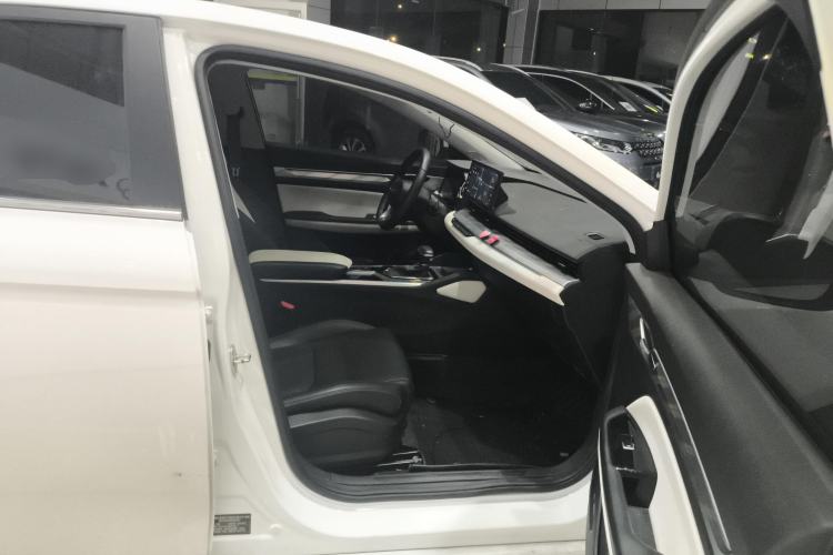 Used Geely Auto Emgrand L 2022 1.4T CVT Flagship Edition