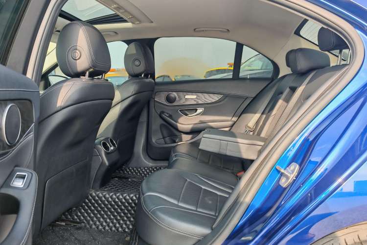 Used Mercedes-Benz C-Class 2018 C 180 L Fashion Edition Sport Version
