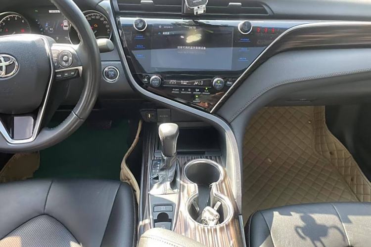 Used Toyota Camry 2019 2.0G Luxury Edition China VI Standard
