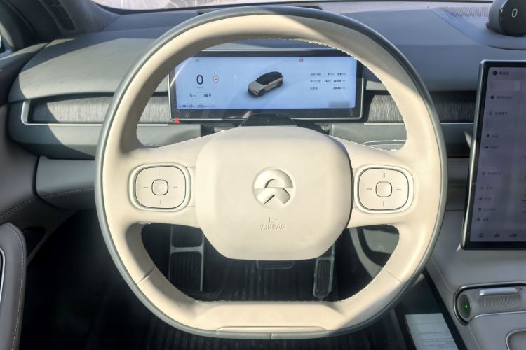 Used Nio ES8 2024 100kWh Signature Edition
