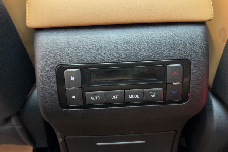 Used Haval H9 2017 2.0T Gasoline 4x4 Premium 5-Seater