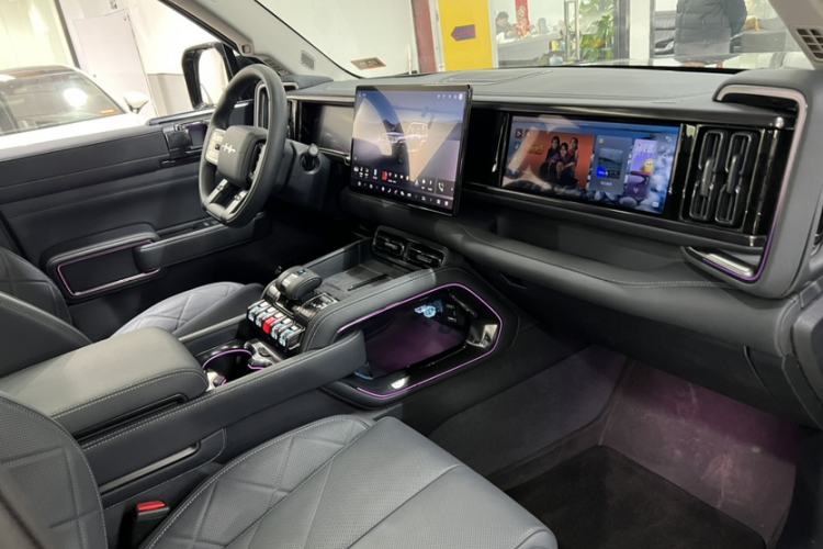 Used  Leopard 5 2025 TianShen Intelligent Driving Ultra Edition
