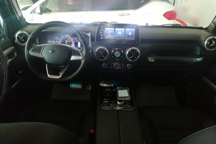 Used Beijing Auto BJ40 2024 2.0D Blade Hero Glory Edition
