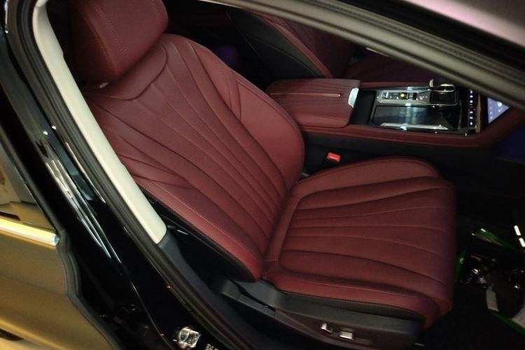 Used Hongqi H5 PHEV 2025 170 Super Hybrid Version
