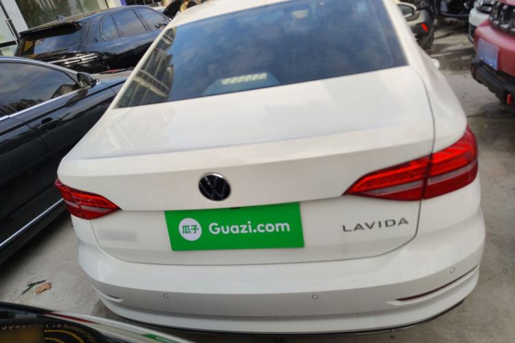 Used Volkswagen Lavida 2021 1.5L Automatic Vision Edition
