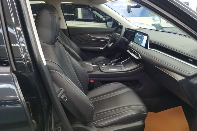 Used Venucia V 2023 260T Top-Tier Pro Edition