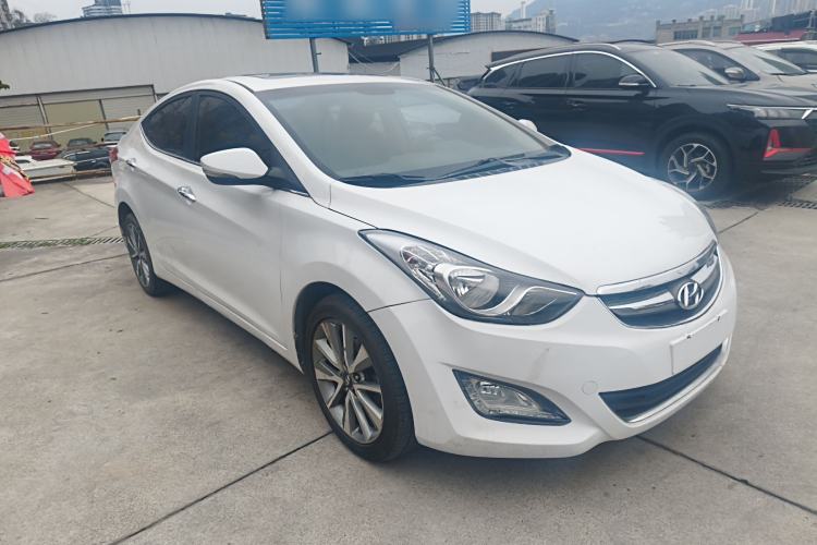Used Hyundai Elantra 2015 1.6L Automatic Leading Model