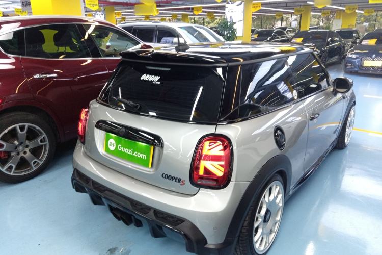 Used  MINI 2023 Updated 2.0T COOPER S Racing Driver
