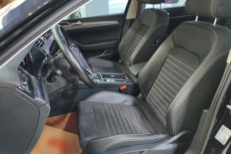 Used Volkswagen Magotan 2020 330TSI DSG Luxury Edition
