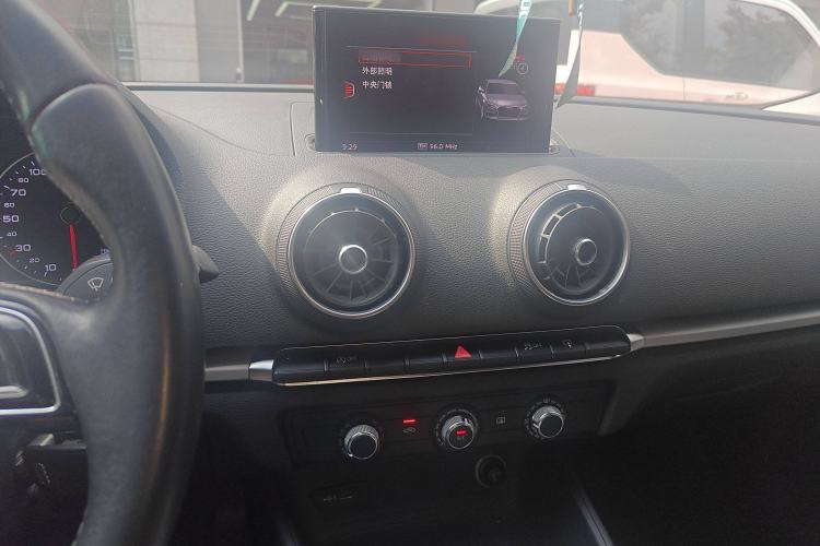 Used Audi A3 2017 Limousine 35 TFSI Ambition Edition
