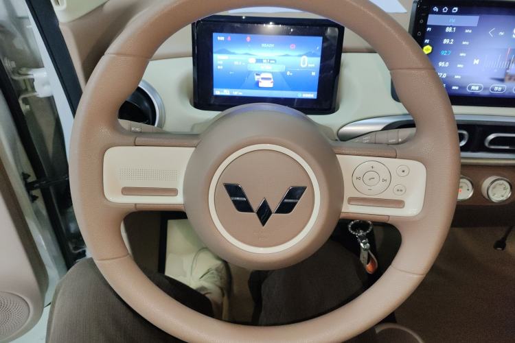 Used Wuling Hongguang MINIEV 2025 Four-Door Version Advanced Edition