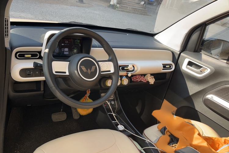 Used Wuling Hongguang MINIEV 2024 3rd Generation 215km Youth Edition