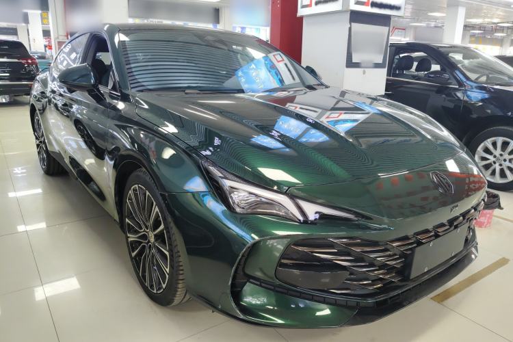 Used MG 7 2023 2.0T Automatic Hunter Luxury Edition
