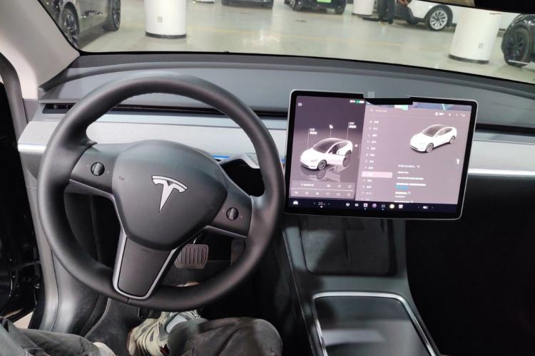 Used Tesla Model Y 2024 Rear-Wheel-Drive Version