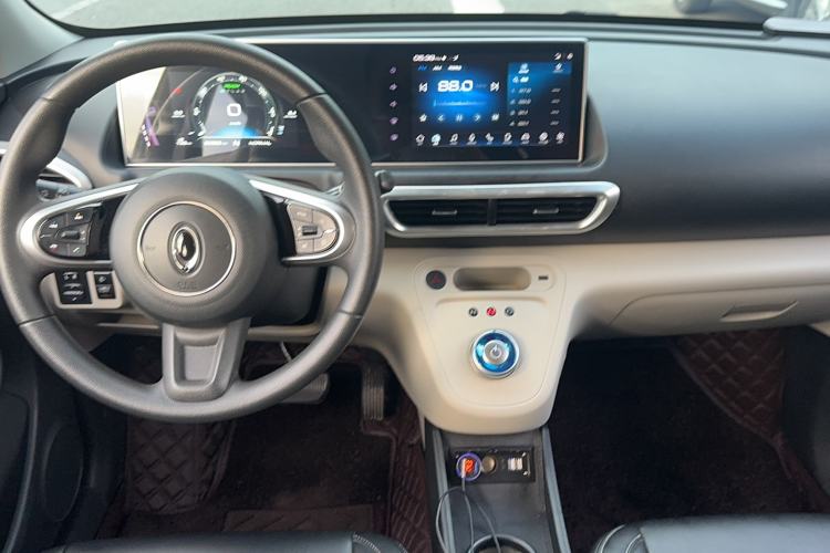 Used ORA White Cat 2020 360 km Luxury Version
