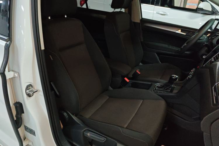 Used Volkswagen Golf Sportsvan 2018 1.6L Automatic Comfort Model
