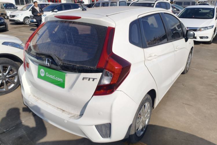 Used Honda Fit 2016 1.5L LXS CVT Comfort Sunroof Version
