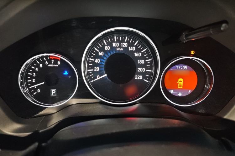 Used Honda Vezel 2015 1.8L CVT 2WD Luxury Model