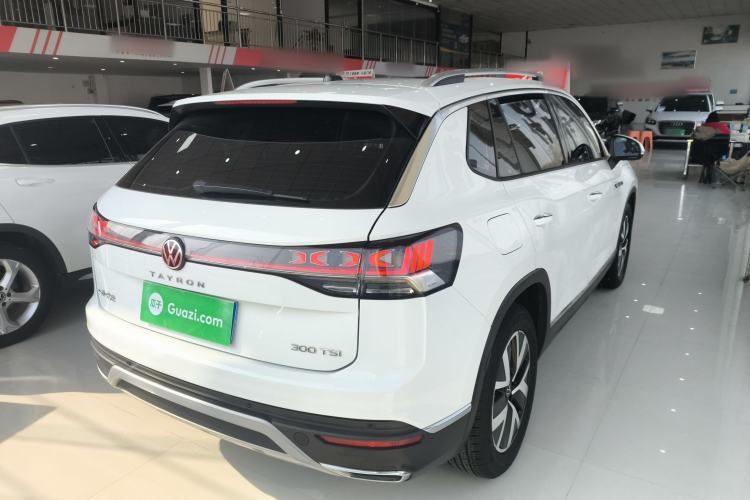 Used Volkswagen Tayron 2023 300TSI Two-Wheel-Drive Luxury Plus Advanced Edition