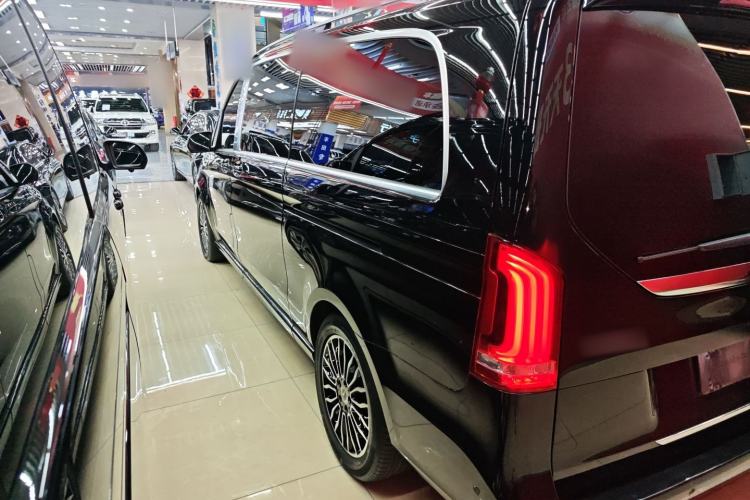 Used Mercedes-Benz V-Class 2018 V 260 L Prestige Extended Version China VI
