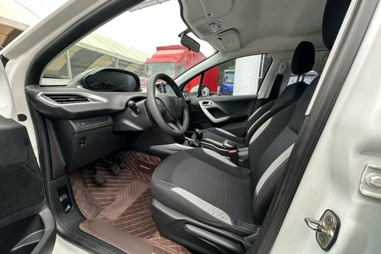 Used Peugeot 2008 2014 1.6L Manual Trend Edition
