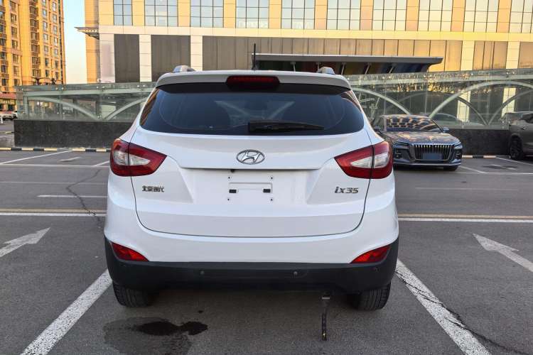 Used Hyundai ix35 2015 2.0L Automatic 2WD Smart Type China IV
