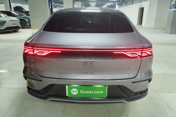 Used BYD Han 2024 EV Glory Edition 506KM Front-Wheel-Drive Premium Model
