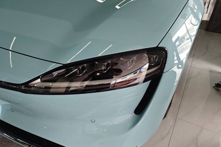 Used Hima Luxeed S7 2024 Ultra Four-Wheel Drive Flagship Edition
